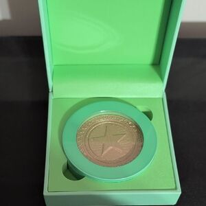 🐾Jeffree Star Cold Hard Cash Extreme Frost Highlighter